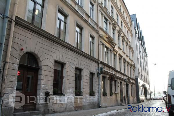 Iznomā atsevišķi stāvošu ēku 90 m2. platībā  ar pieguļošo teritoriju 700 m2. platībā. Rīga - foto 18