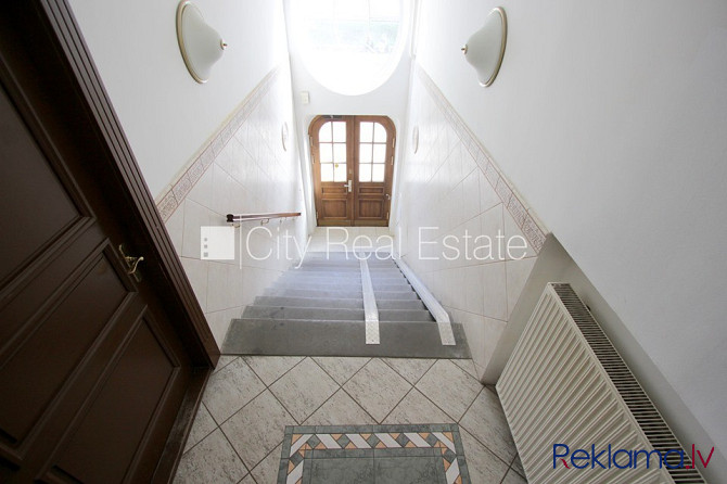 Fasādes māja, renovēta māja, ieeja no ielas, luksuss apartamenti , ir lifts, kāpņu telpa pēc Rīga - foto 20