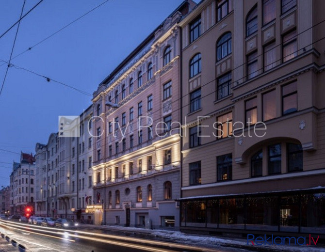 Fasādes māja, renovēta māja, slēgts pagalms, ieeja no ielas un pagalma, ir lifts, kāpņu Rīga - foto 18