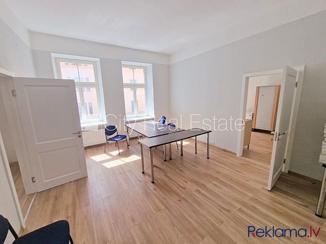 Pagalma ēka, renovēta māja, apsaimniekošanas maksa mēnesī 126,94 EUR, slēgts pagalms, Rīga - foto 3