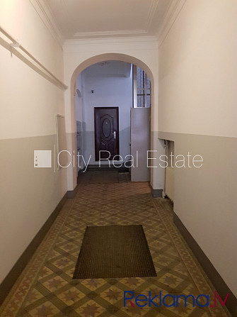 Fasādes māja, renovēta māja, ieeja no ielas, luksuss apartamenti , ir lifts, kāpņu telpa pēc Rīga - foto 16