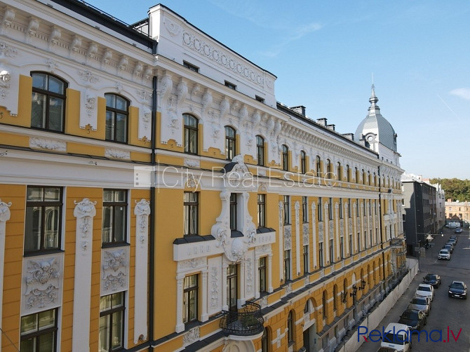 Fasādes māja, renovēta māja, uzstādīti saules enerģijas paneļi, pazemes autostāvvieta, Rīga - foto 17