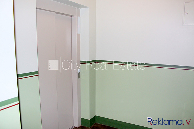 Renovēta māja, slēgts pagalms, ieeja no ielas, ir lifts, kāpņu telpa pēc kapitālā remonta, Rīga - foto 18