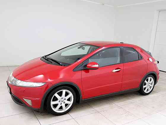 Honda Civic Elegance ATM 1.8 103kW Tallina