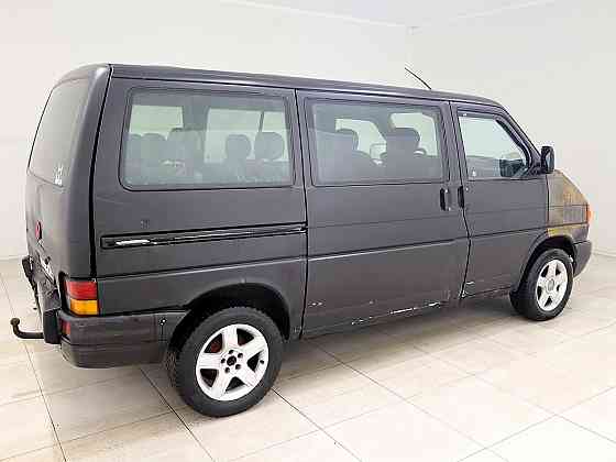 Volkswagen Caravelle Comfortline 2.4 D 57kW Tallina