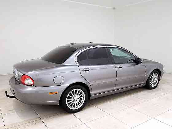 Jaguar X-Type Luxury Facelift ATM 2.2 D 107kW Tallina