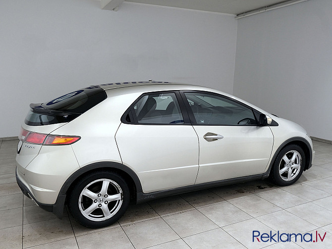 Honda Civic Elegance 1.8 103kW Tallina - foto 3