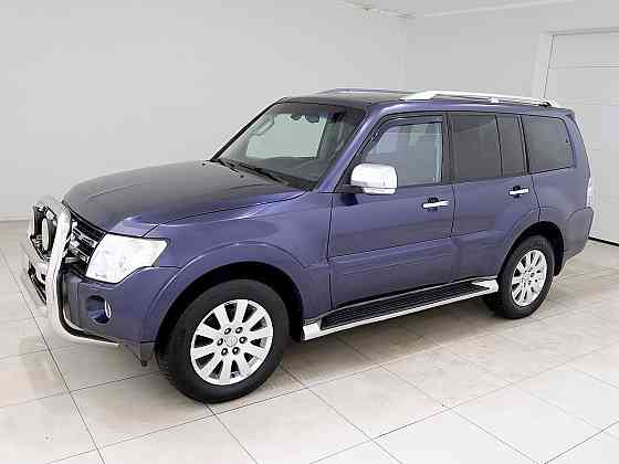 Mitsubishi Pajero Luxury ATM 3.2 DI-D 125kW Tallina