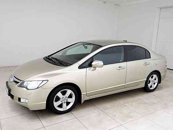 Honda Civic Elegance ATM 1.8 103kW Tallina