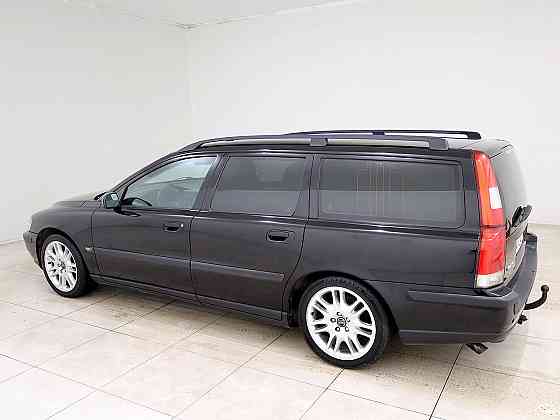 Volvo V70 Summum 2.4 D5 96kW Tallina