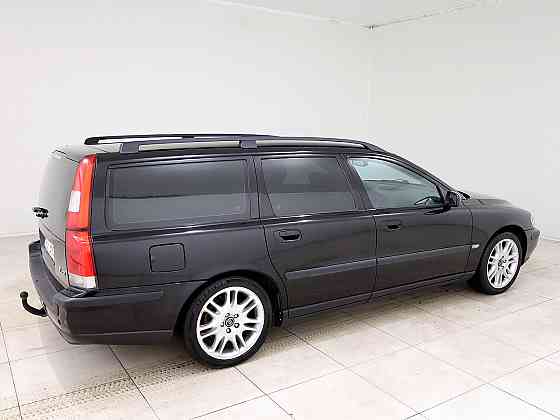 Volvo V70 Summum 2.4 D5 96kW Tallina