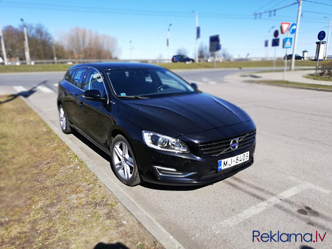 Pārdod Volvo V60 Plugin Hibrīdu Rīga - foto 2