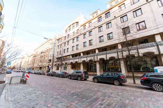 Office space on the 1st floor of a building located at Ģertrūdes Street 33/35 (between Tērbatas and  Rīga