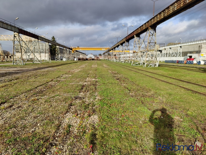 Āra laukums apsargātā teritorijā.  Pieejams laukums gan ar grants segumu, gan ar zāles segumu. Rīga - foto 6