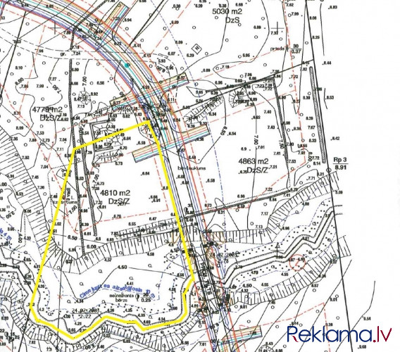 Pārdod zemes gabalu Divezeros ar piekļuvi ezeram.  Savrupmāju dzīvojamās apbūves teritorija. Ādažu novads - foto 4