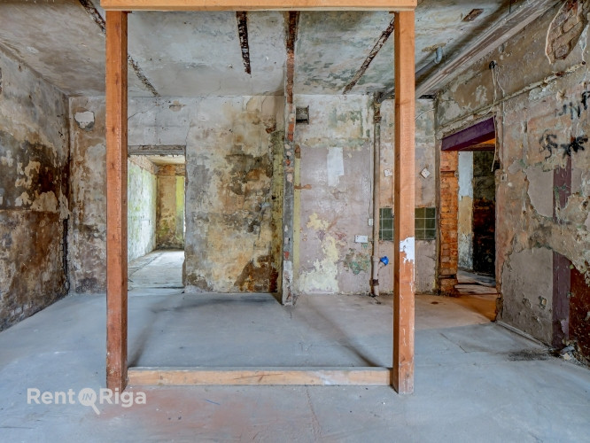 Tiek iznomātas tirdzniecības telpas ar pielāgošanas iespējām!  Izīrējam telpas, kas Rīga - foto 16