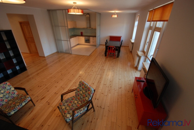 A spacious and bright 3-room apartment in the center of Riga is for sale. The apartment is quiet, wa Рига - изображение 8