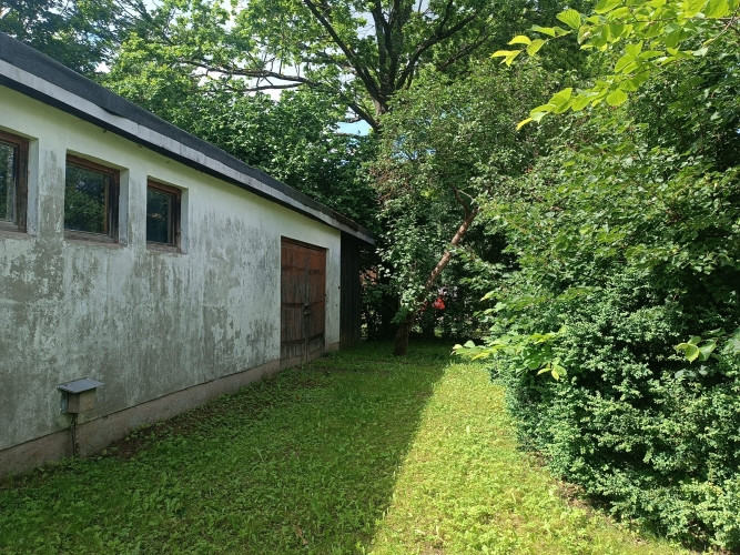 For sale - a property with great potential - a plot of land,1399 m2, with a house built in the 60s i Огре и Огрский край - изображение 12