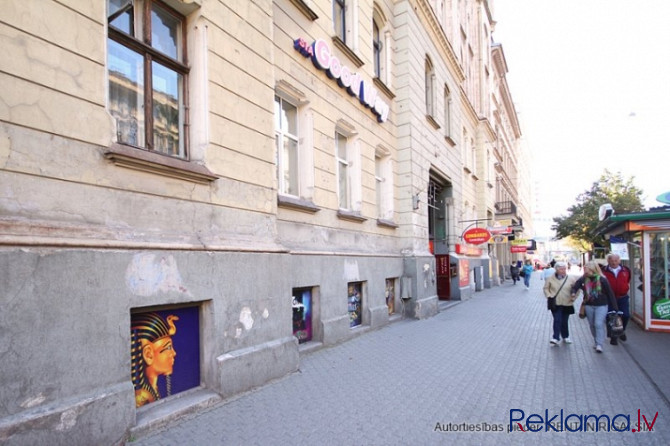 Iznomā tidzniecības telpas centrā, pie "Rīgas cirks".  + Cokolstāvā (5 pakāpieni uz leju).  + Platīb Рига - изображение 6