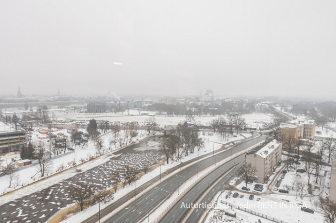 Birojs Zunda Towers 7. stāvā. Pieejams ~2 mēnešu laikā pēc nomas līguma parakstīšanas. Rīga - foto 16