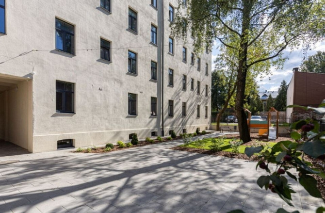Ilgtspējīgs 2-istabu dzīvoklis renovētā ēkā- Krāsotāju 13 projektā.  Projekts atrodas slēgtā teritor Рига - изображение 11