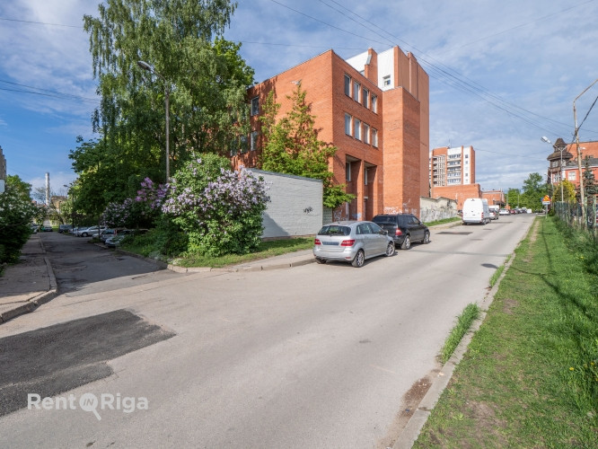 Multi-functional building with land.  A 4-storey building is for sale, currently housing a Vesko sto Рига - изображение 16