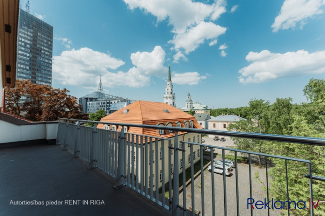 Tiek iznomātas gaišas, svaigi izremontētas biroja telpas Rīgas klusajā centrā. Birojs ar Rīga - foto 9