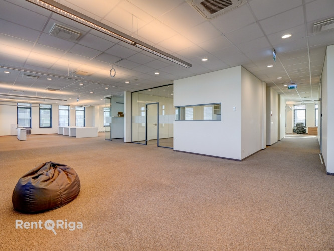 Office space on the 7th floor of the office building Place Eleven.  The office building can be reach Рига - изображение 14