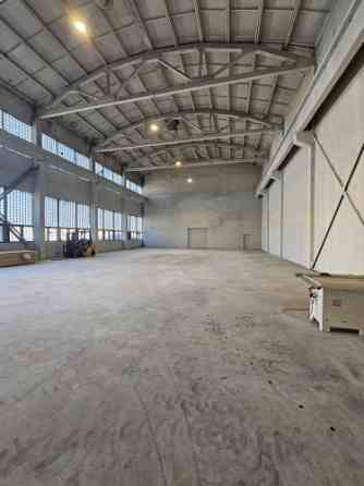 Available for rent are production/warehouse spaces on the first line of G. Dambis.  + 9-meter high c Rīga