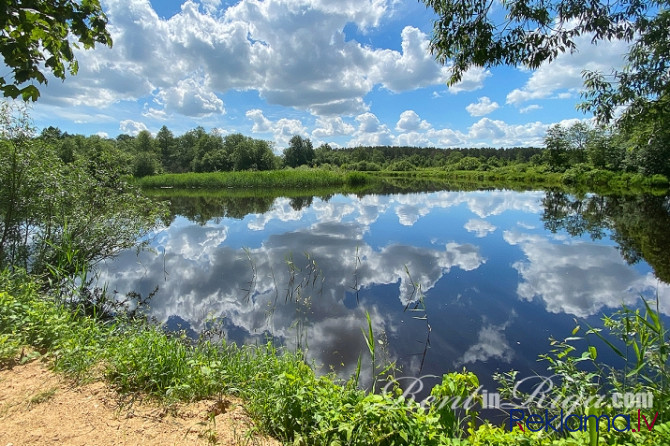 Privātmāju apbūves zeme slēgtā ciematā pie Lielās Juglas upes un Mašēnu ezera. Prestiža Rīgas rajons - foto 5