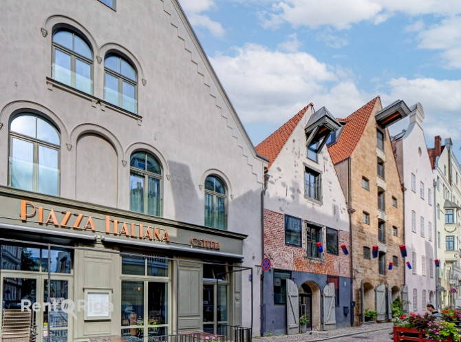 Vilhelma Nami Miesnieku ielā 13, 15 un 17 iespējams ir iekārojamākās adresēs Rīgā. Senatnes Rīga - foto 10