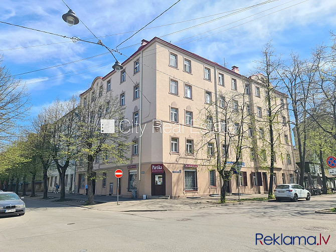 Fasādes māja, renovēta māja, ieeja no ielas, mansards, kāpņu telpa pēc kosmētiskā remonta, Rīga - foto 20