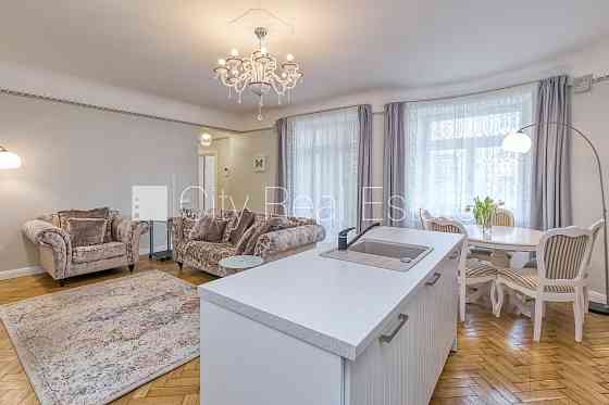 Проект - Residence Lumiere (Ресиденце Лумиере), фасадный дом, реновированный дом, закрытый Rīga