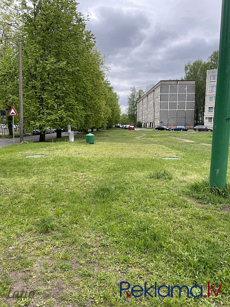 Pārdod zemes gabalu, par kadastrālo vērtību, daudzstāvu apbūves rajonā, kas pēc Rīga - foto 4