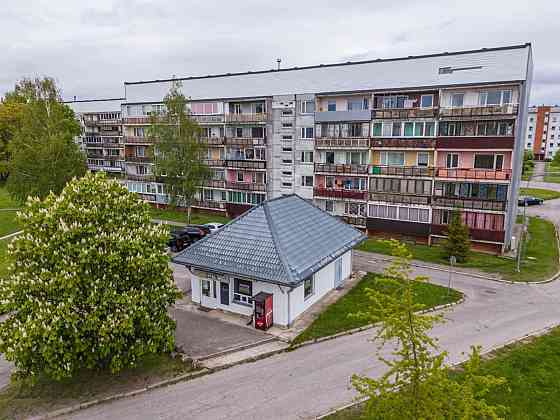 Pārdod komerctelpas (māja ar zemi), kuras izmantojamas tirdzniecība pakalpojumu sniegšanai, labā lok Саласпилс